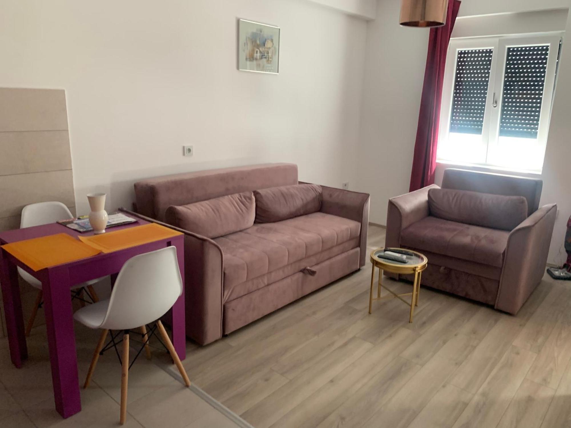 De Lux Nedeljkovic Lejlighedshotel Jagodina Eksteriør billede